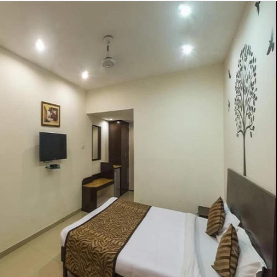 Regency Square Hotel Gwalior Luaran gambar