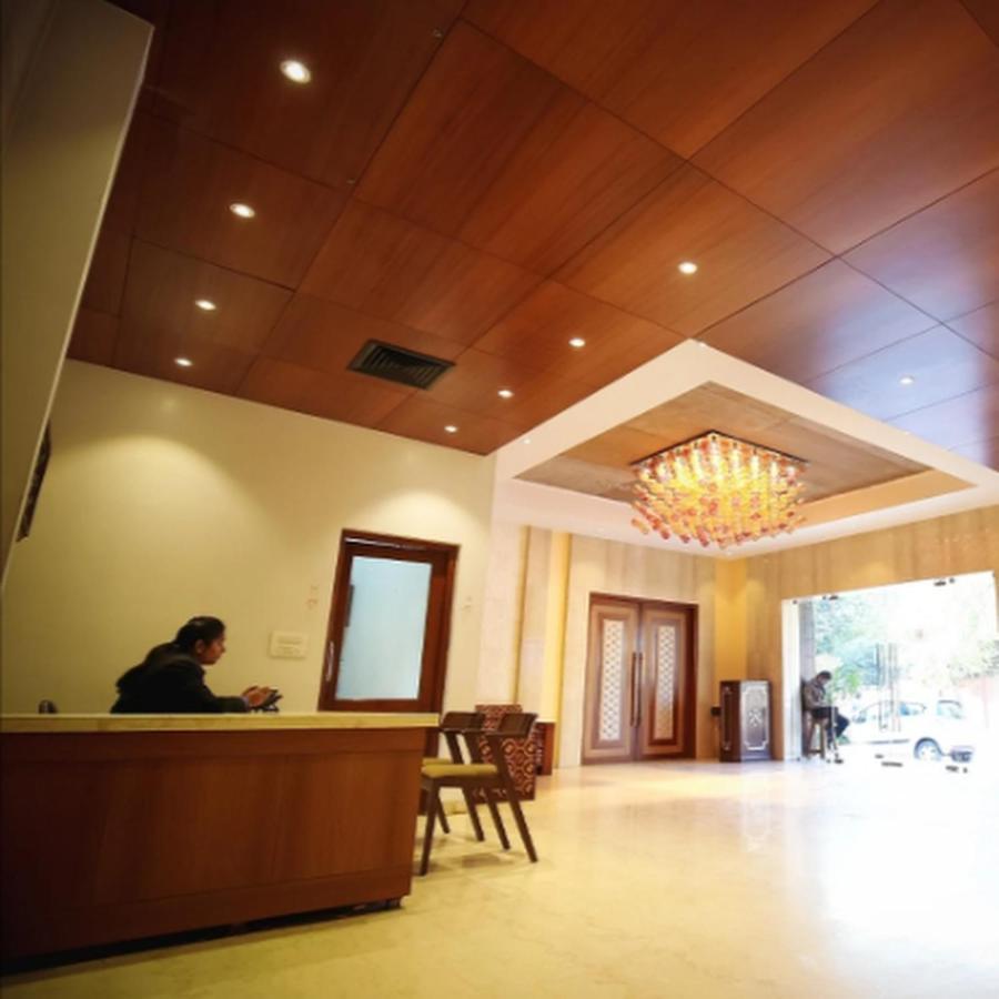 Regency Square Hotel Gwalior Luaran gambar