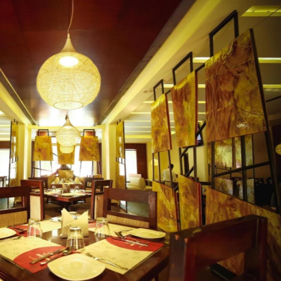 Regency Square Hotel Gwalior Luaran gambar